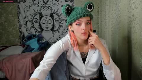 Adelina online show from January 2025 10:02:01 PM