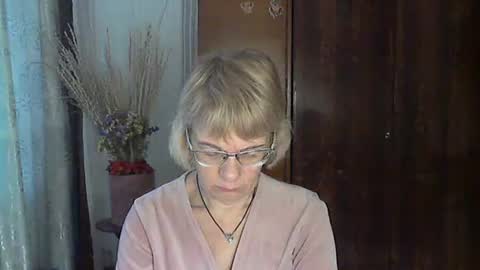 Vanillaxcreamy online show from December 2024 11:28:02 AM
