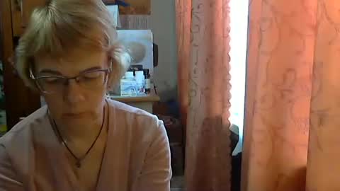 Vanillaxcreamy online show from February 2025 11:13:01 AM