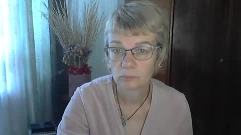 Vanillaxcreamy online show from October 2025 08:26:01 AM