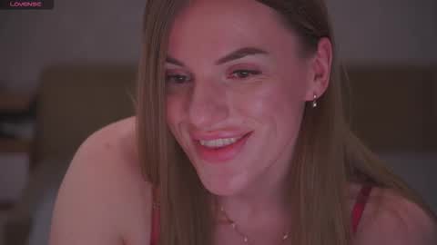 Sophie online show from December 2025 10:16:01 PM