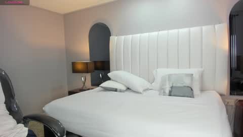 Karine online show from December 2024 11:33:02 AM