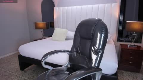 Karine online show from September 2025 11:45:01 AM