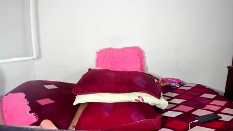 Vanessa online show from January 2025 02:41:01 AM