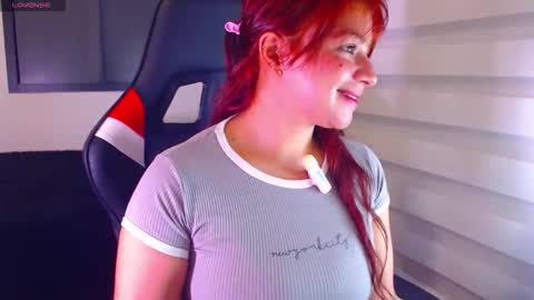 Vanesa online show from April 2026 11:32:02 PM