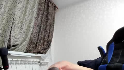 Snapshot of vano_822 chatting on February 2025 03:53:02 PM vano_822 online show from February 2025 03:53:02 PM