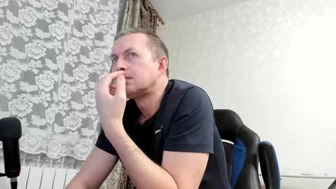 Snapshot of vano_822 chatting on February 2025 04:03:02 PM vano_822 online show from February 2025 04:03:02 PM