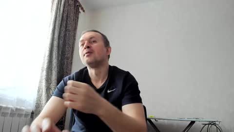 Snapshot of vano_822 chatting on February 2025 12:48:01 PM vano_822 online show from February 2025 12:48:01 PM