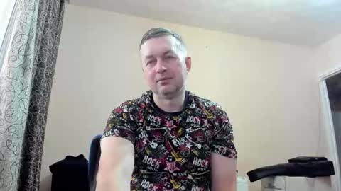 Snapshot of vano_822 chatting on September 2025 09:53:02 AM vano_822 online show from September 2025 09:53:02 AM