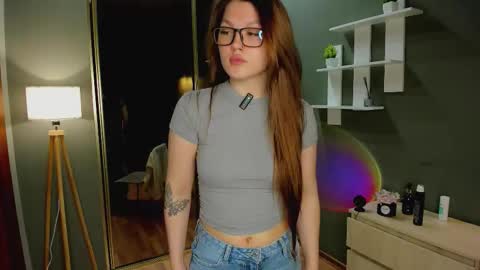 Charline online show from March 2026 08:57:01 PM