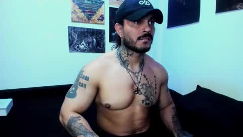 vanvelckan_ online show from January 2026 03:00:02 AM