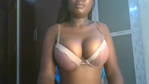 VarlKay online show from December 2025 04:53:01 AM