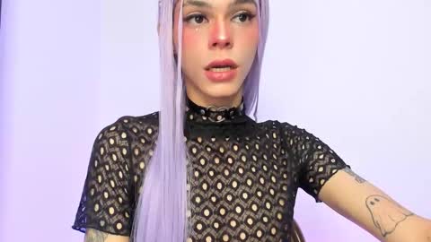  Varya Ferreira - independent model  online show from November 2025 02:00:01 AM