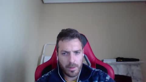 vascorro20 online show from December 2024 11:45:02 AM