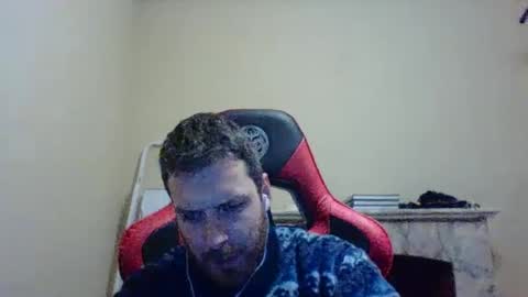 vascorro20 online show from December 2024 07:07:02 PM