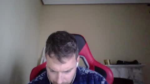 vascorro20 online show from December 2024 04:08:02 PM