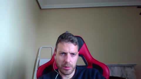 vascorro20 online show from February 2025 10:26:02 AM