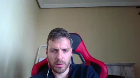 vascorro20 online show from February 2025 11:39:02 AM