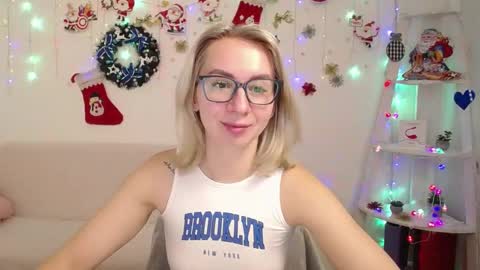 Snapshot of vasilisasii chatting on December 2024 06:21:02 AM Vasilisa online show from December 2024 06:21:02 AM