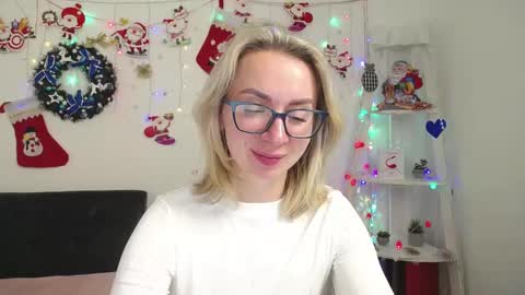 Snapshot of vasilisasii chatting on December 2024 04:54:01 PM Vasilisa online show from December 2024 04:54:01 PM