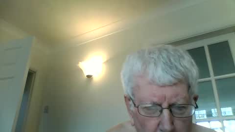 Snapshot of vassus chatting on December 2024 10:40:02 AM vassus online show from December 2024 10:40:02 AM