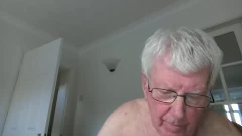 Snapshot of vassus chatting on May 2026 06:34:02 PM vassus online show from May 2026 06:34:02 PM