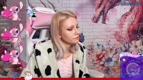 Snapshot of vasya_sylvia chatting on December 2024 04:25:01 PM Vasya Sylvia online show from December 2024 04:25:01 PM