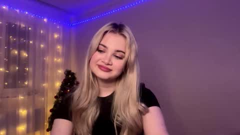 Monika online show from January 2026 02:08:01 PM