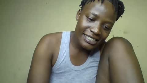 Vee tommy online show from December 2024 06:35:02 PM