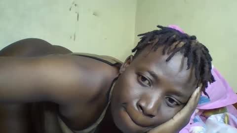 Vee tommy online show from December 2024 09:51:01 PM