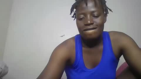 Vee tommy online show from February 2025 05:04:02 PM