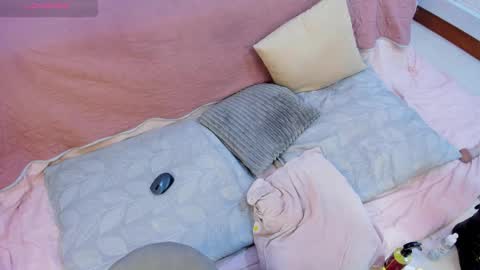 Snapshot of veesimons_dh chatting on December 2024 11:58:02 PM Vee Simons online show from December 2024 11:58:02 PM