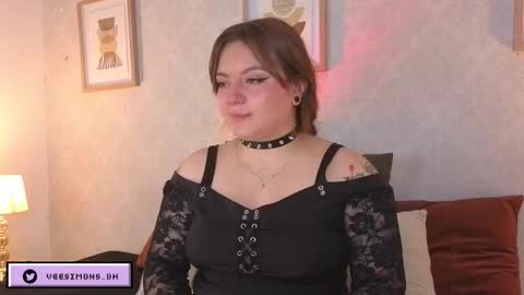 Vee Simons online show from February 2026 08:34:01 PM