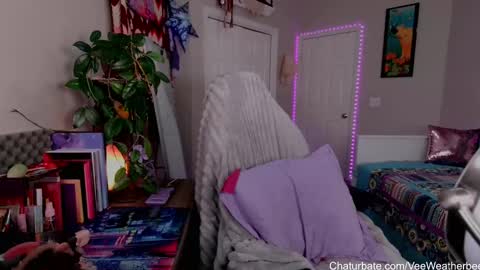 Violet Weatherbee online show from January 2025 06:30:01 PM