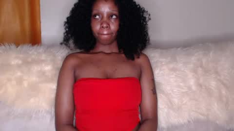 Snapshot of veey_dellah chatting on August 2026 03:53:02 AM veey online show from August 2026 03:53:02 AM