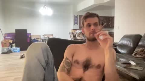 Joeyyy online show from November 2025 03:04:01 AM