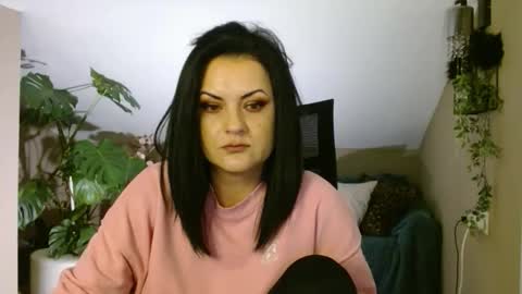 VeilRoom online show from February 2026 08:16:02 PM