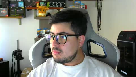 Charles online show from November 2025 03:00:01 PM