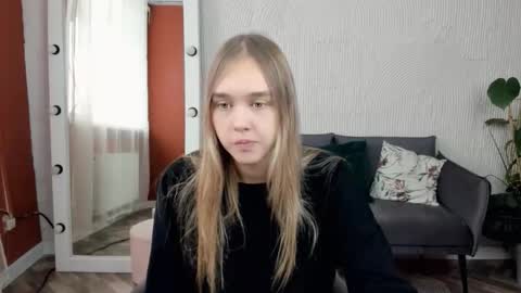 Snapshot of vel1ka chatting on October 2025 04:44:01 AM Barbara online show from October 2025 04:44:01 AM