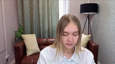 Snapshot of vel1ka chatting on October 2025 07:42:01 AM Barbara online show from October 2025 07:42:01 AM