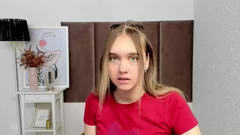 Snapshot of vel1ka chatting on November 2025 10:47:02 AM Barbara online show from November 2025 10:47:02 AM