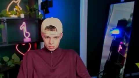 veldi_to online show from April 2026 04:57:02 AM