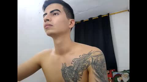 Snapshot of velk_hot1 chatting on January 2025 01:50:01 AM velk_hot1 online show from January 2025 01:50:01 AM
