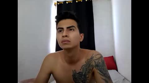 Snapshot of velk_hot1 chatting on January 2025 06:56:01 PM velk_hot1 online show from January 2025 06:56:01 PM