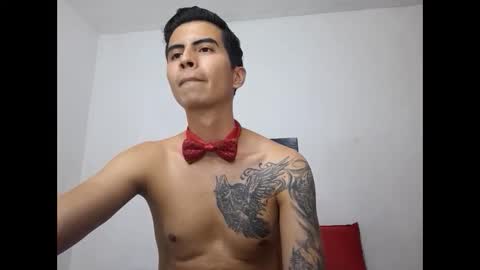 Snapshot of velk_hot1 chatting on February 2025 11:41:01 PM velk_hot1 online show from February 2025 11:41:01 PM