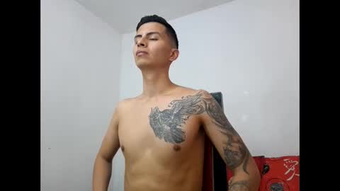 Snapshot of velk_hot1 chatting on February 2025 04:44:01 PM velk_hot1 online show from February 2025 04:44:01 PM