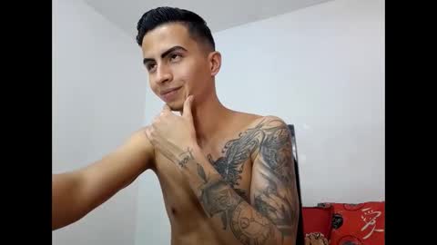 Snapshot of velk_hot1 chatting on February 2025 07:54:01 PM velk_hot1 online show from February 2025 07:54:01 PM