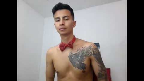 Snapshot of velk_hot1 chatting on February 2025 03:09:01 PM velk_hot1 online show from February 2025 03:09:01 PM