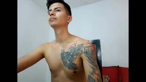 Snapshot of velk_hot1 chatting on February 2025 04:53:02 PM velk_hot1 online show from February 2025 04:53:02 PM