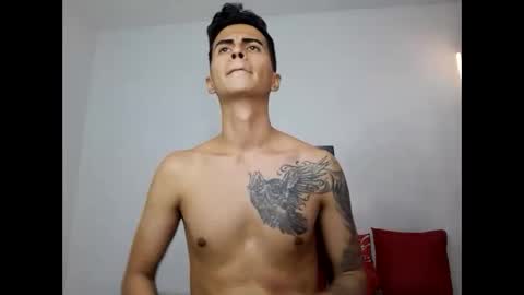 Snapshot of velk_hot1 chatting on March 2025 10:10:01 PM velk_hot1 online show from March 2025 10:10:01 PM